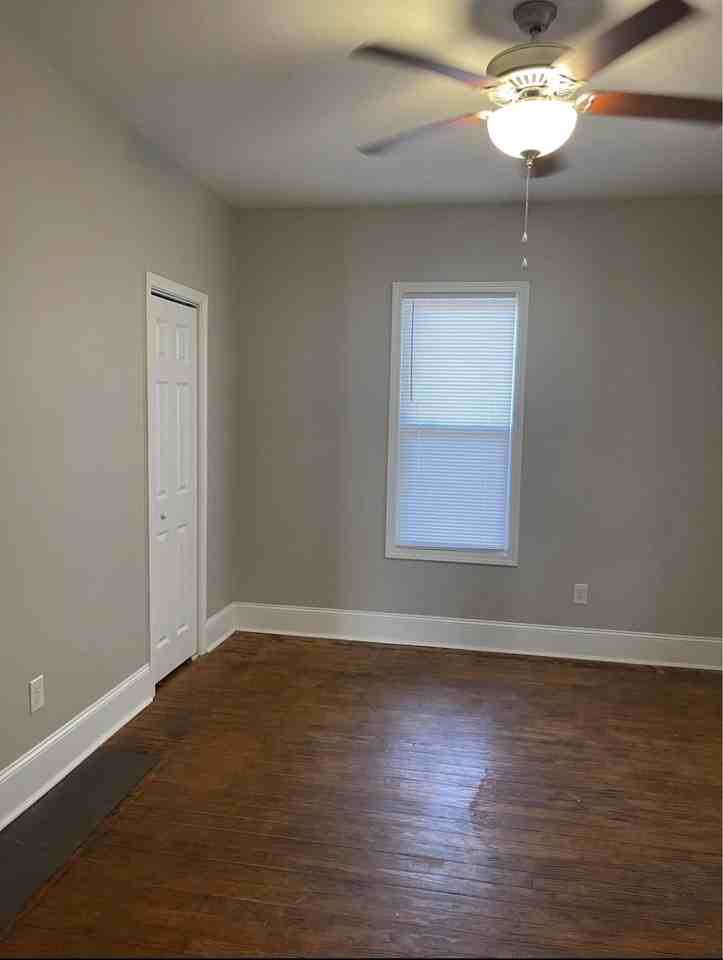 1717 Campbell St #1 - Photo 6 of 9