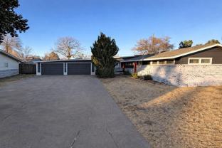 3404 42nd St - Photo 1 of 1