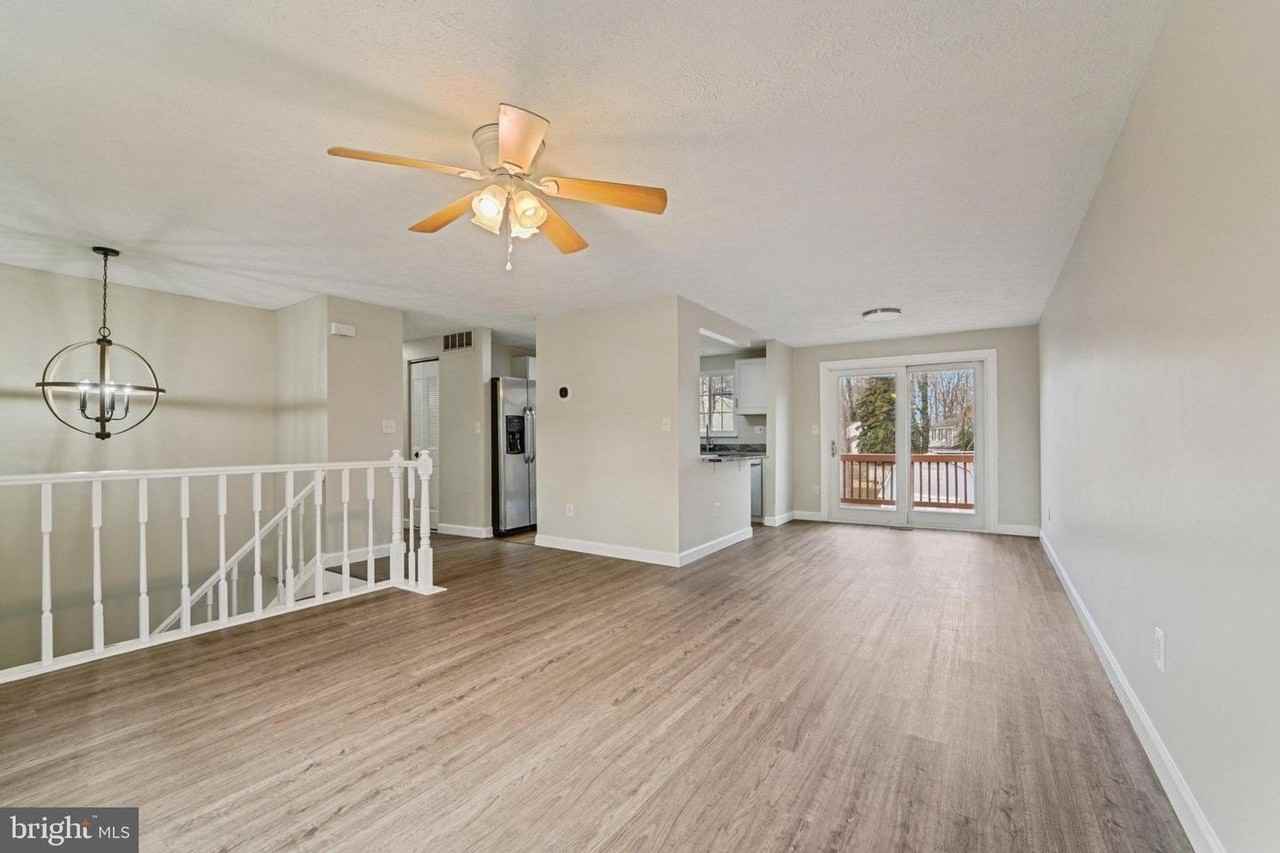 308 Raussell Pl - Photo 6 of 31