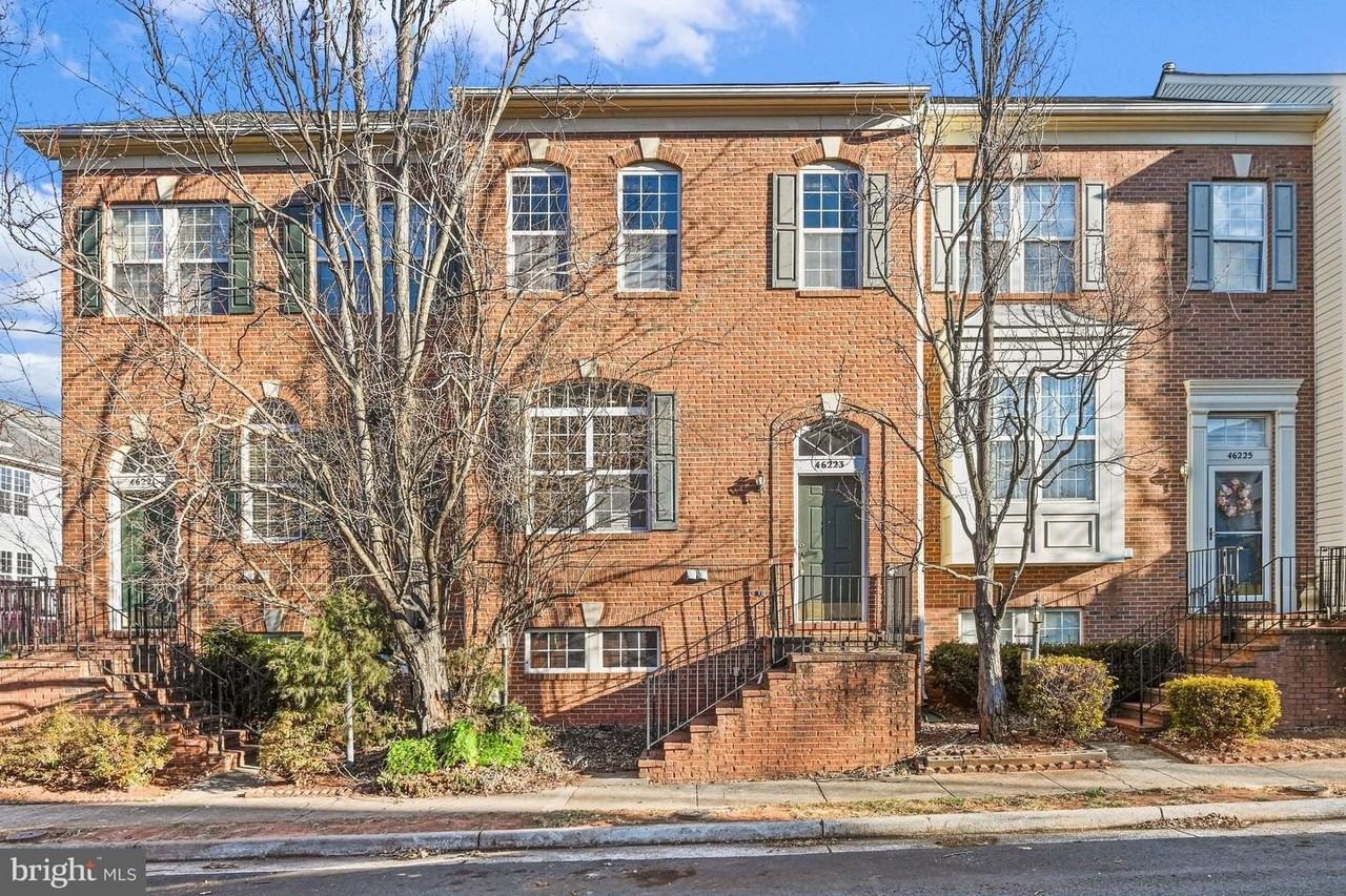 46223 Wales Ter - Photo 2 of 42