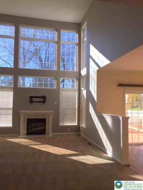 606 N 41st St - Photo 2 of 9