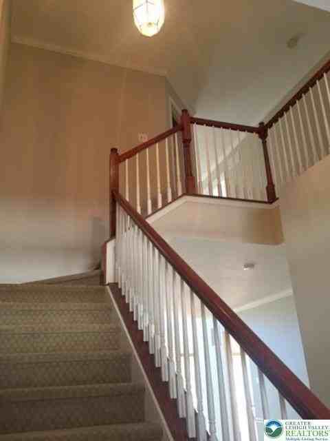 606 N 41st St - Photo 5 of 9