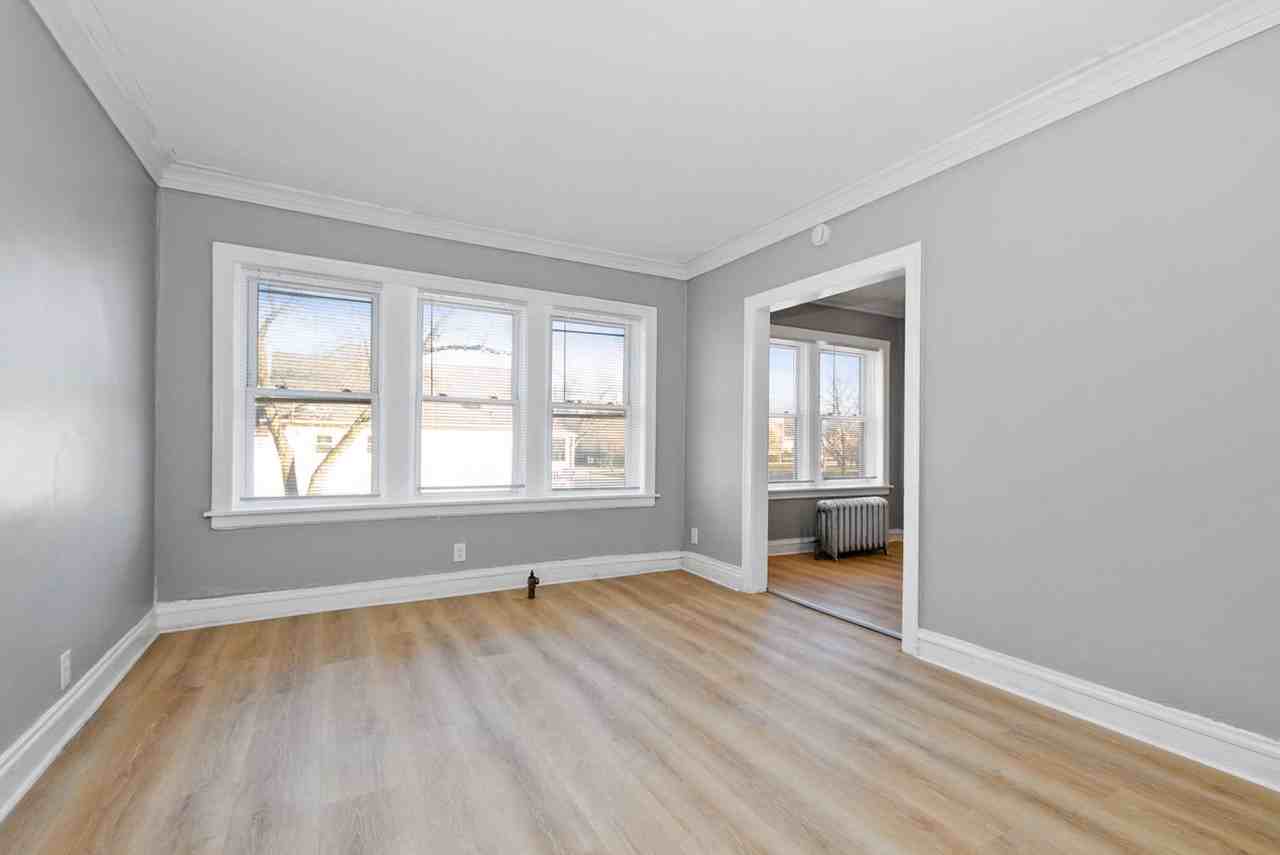 7955 S Normal Ave - Photo 7 of 7