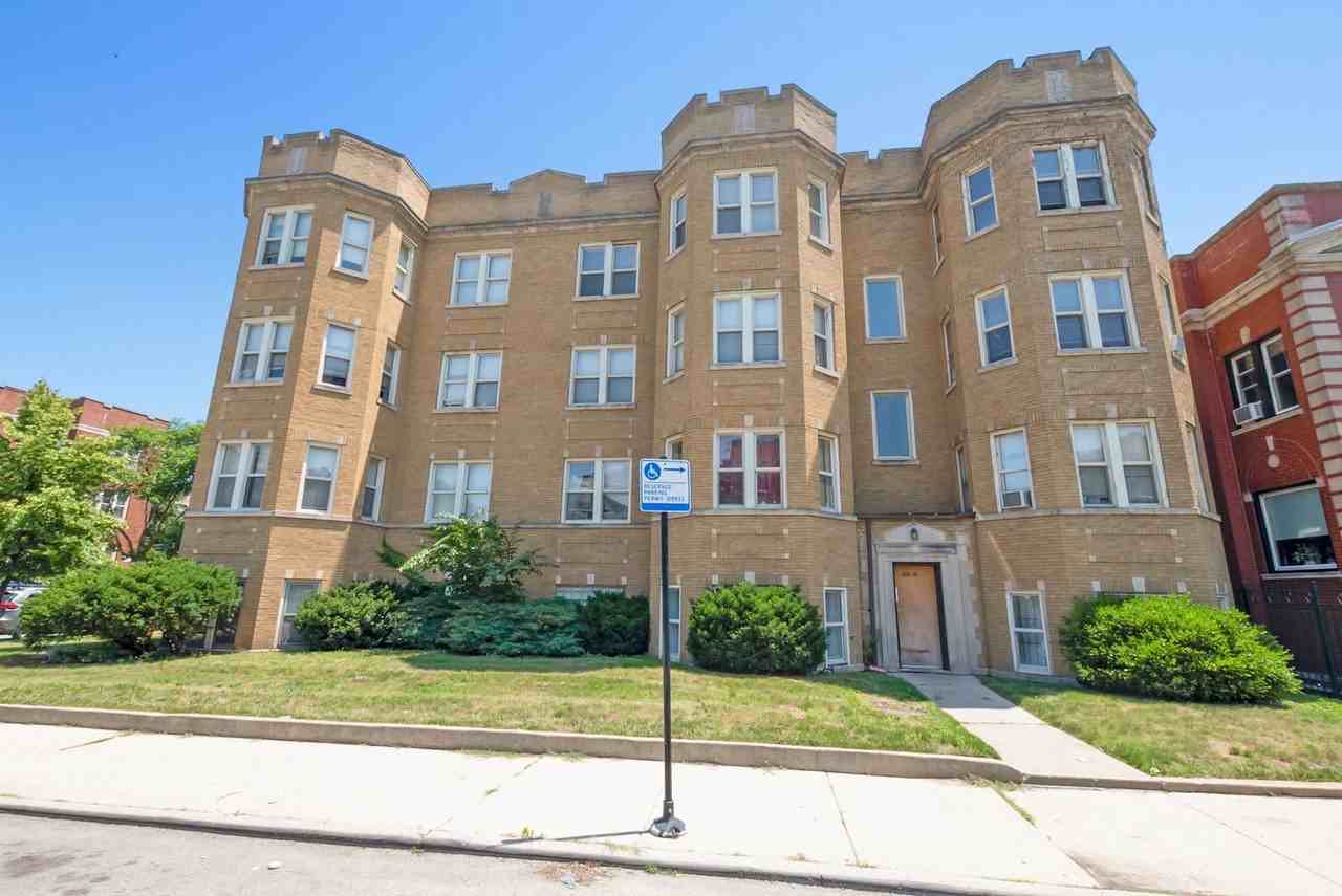 8007 S Eberhart Ave - Photo 3 of 8