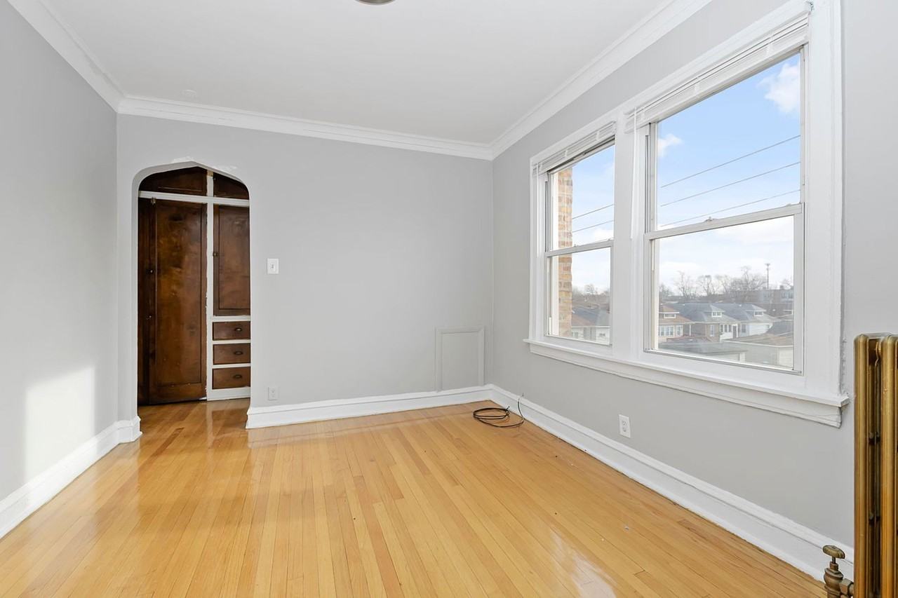 8711 S Morgan St - Photo 7 of 7