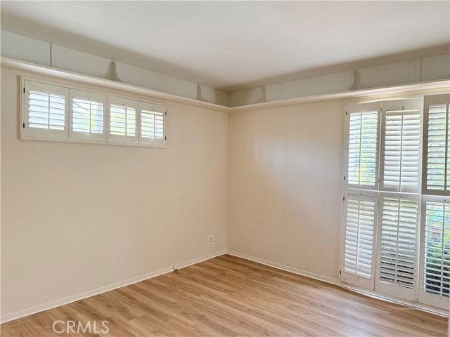 11682 Harrisburg Rd - Photo 3 of 8