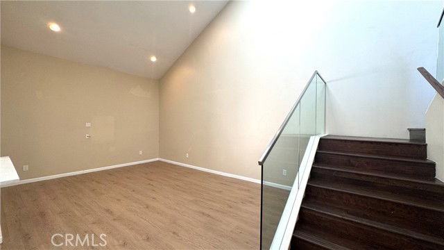 16 Willow Tree Ln - Photo 5 of 8