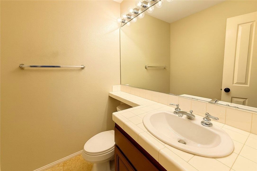 17 Fecamp - Photo 2 of 8