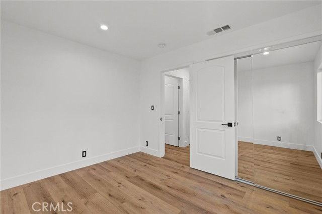 12869 Norris Ave - Photo 2 of 8