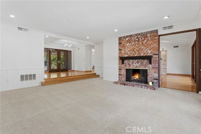 19803 Linnet St - Photo 5 of 8