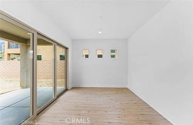11763 Quailrun Ct - Photo 3 of 8