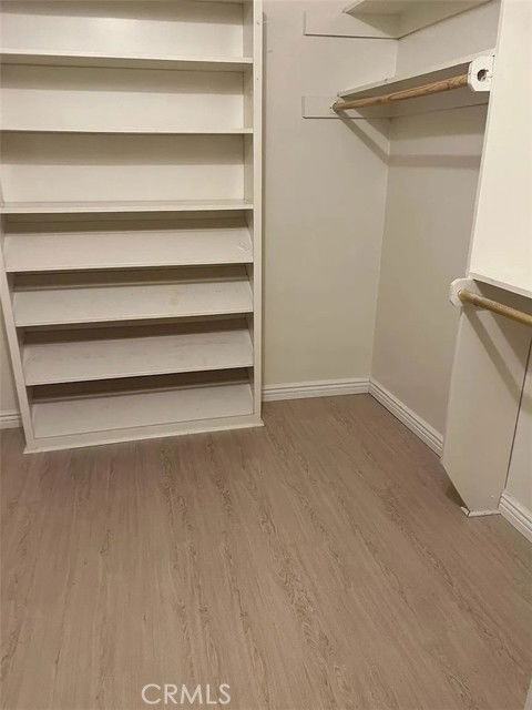 24057 Hatteras St - Photo 2 of 8