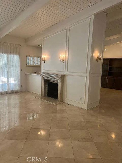 24057 Hatteras St - Photo 7 of 8