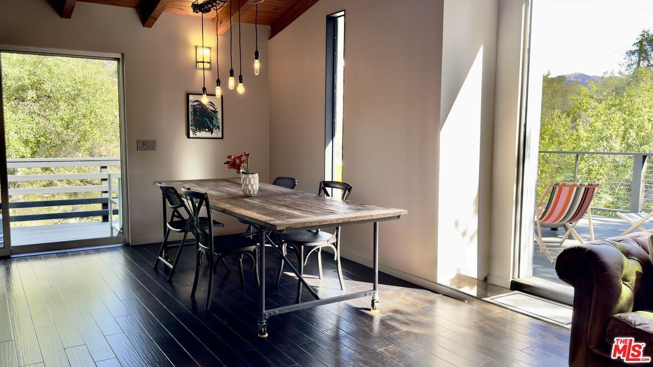 19562 Cave Way - Photo 3 of 6