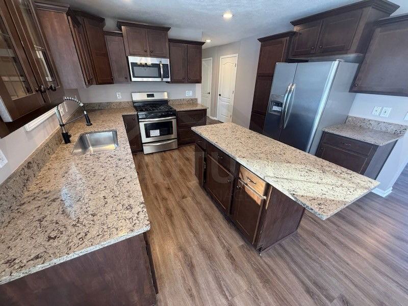 1113 Tartan Ln - Photo 7 of 8