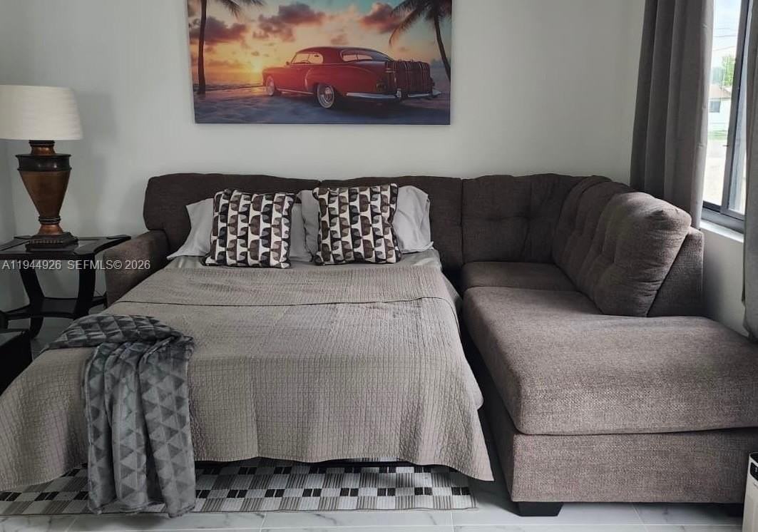 8012 Nw 14th Pl #A - Photo 6 of 12