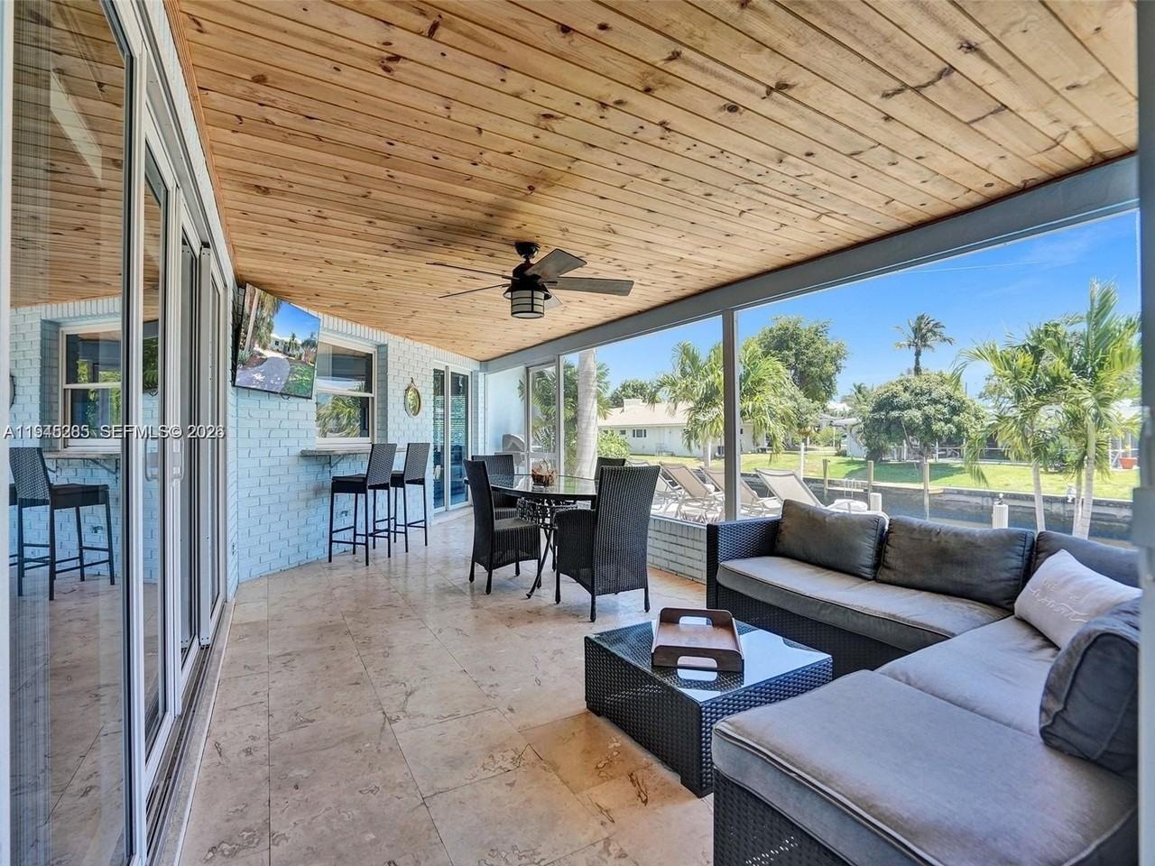 620 W Palmetto Park Rd - Photo 5 of 38