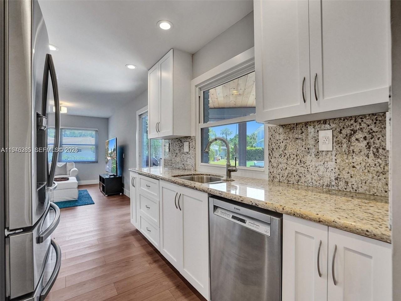 620 W Palmetto Park Rd - Photo 7 of 38