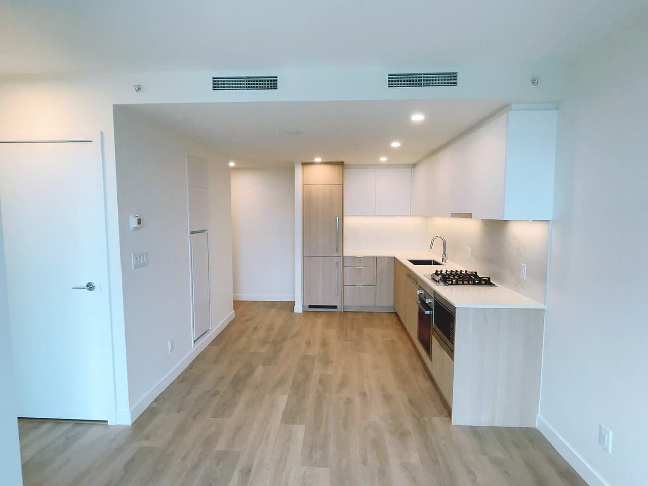 308 Alderson Avenue #20th Floor - Photo 4 of 20