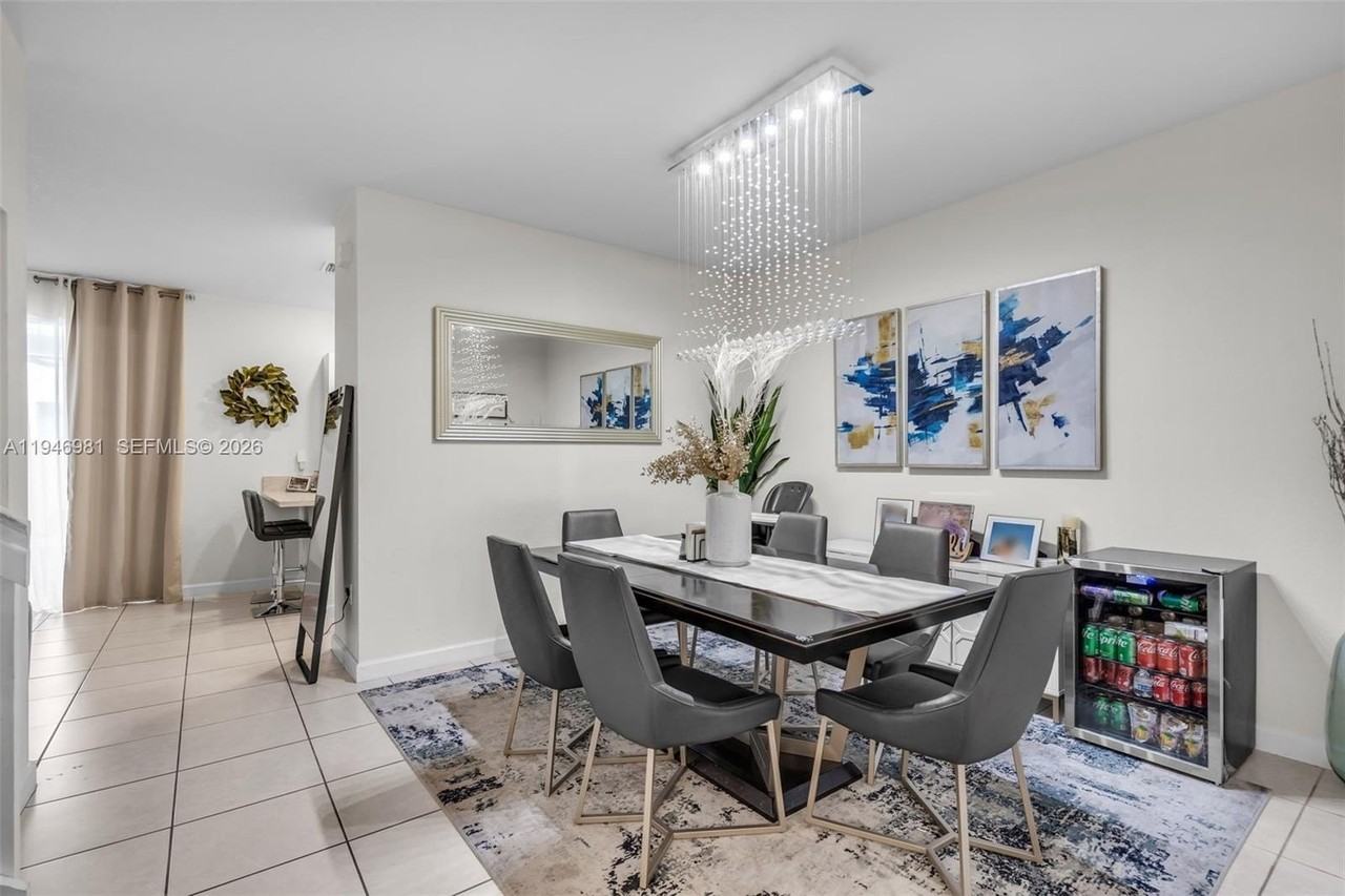 11051 W 33rd Ln #11051 - Photo 7 of 25