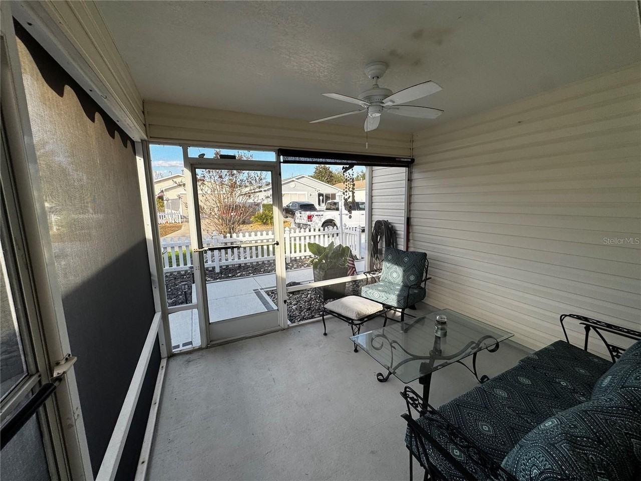 9324 Se 173rd Hyacinth St - Photo 2 of 17