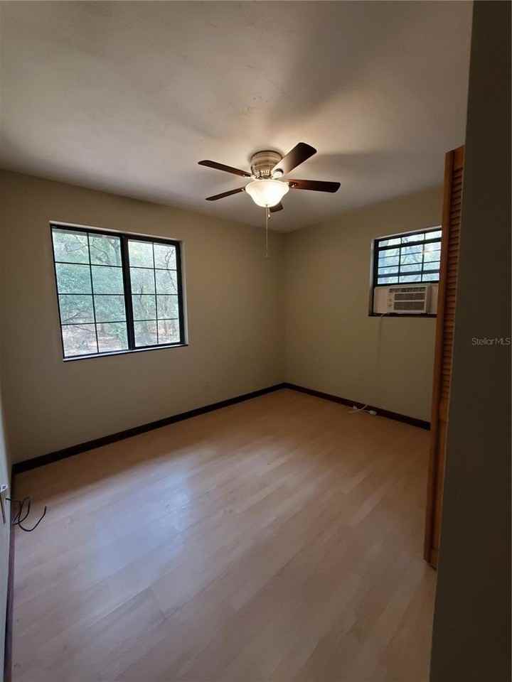 4919 Ne 18th Trl - Photo 7 of 15