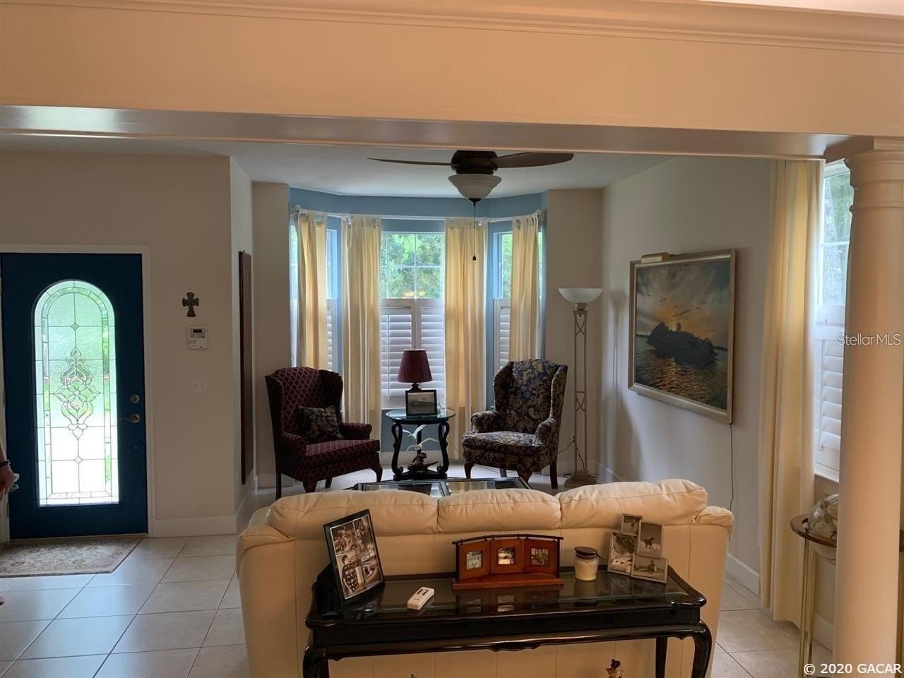 117 Nw 48th Blvd - Photo 2 of 24