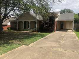 featured image of 10195 Curtis Dr #1