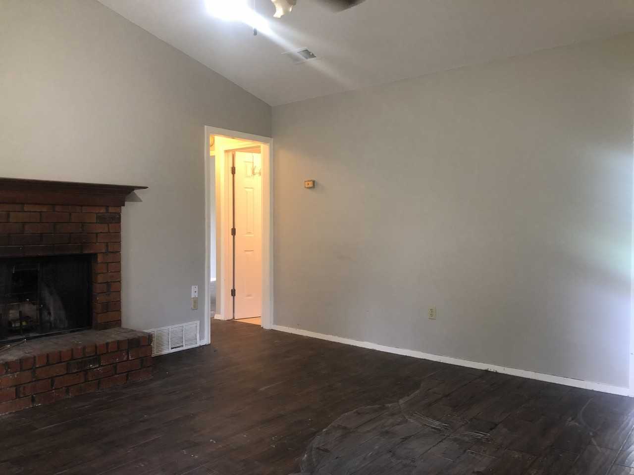 10195 Curtis Dr #1 - Photo 5 of 15