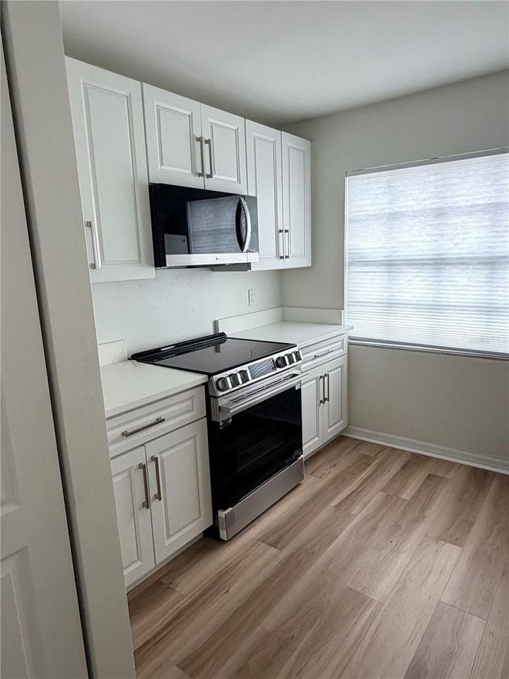 2651 Graduate Ct - Photo 4 of 13