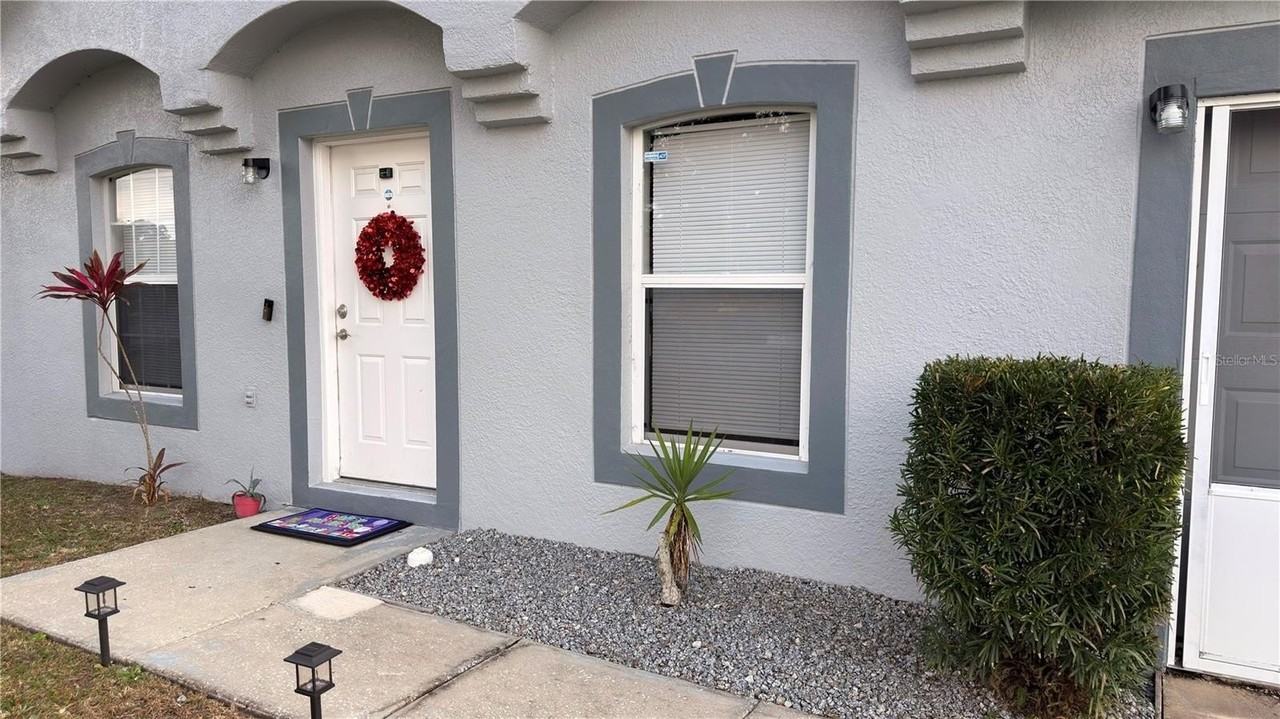 627 Fisher Ct - Photo 4 of 27