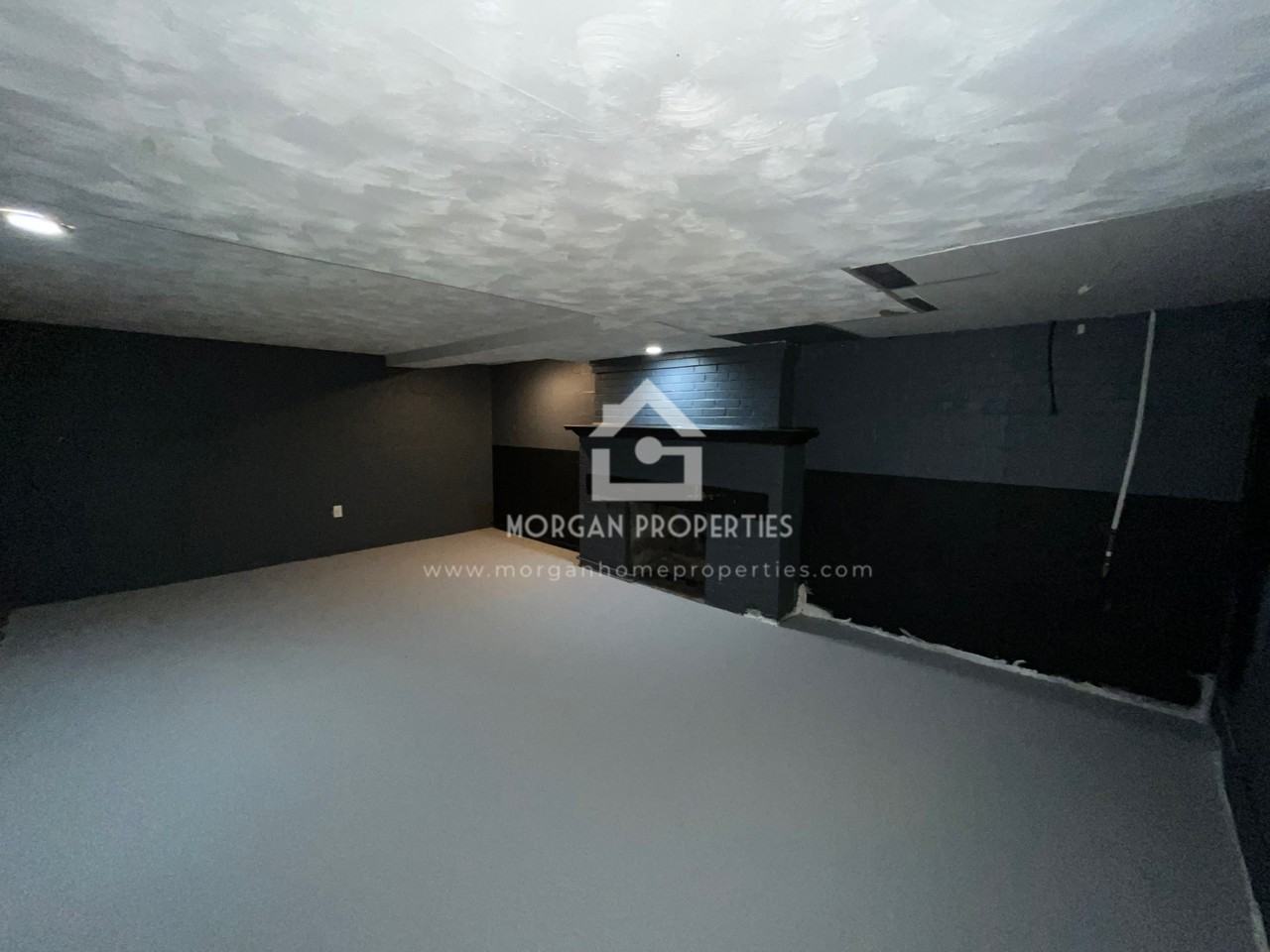 2311 W 12th St #1 - Photo 7 of 9