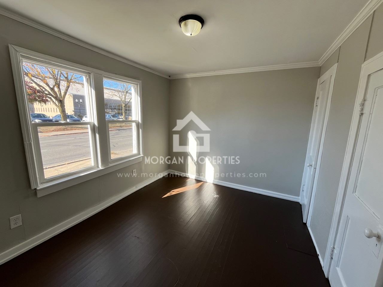 202 E 13th St #1 - Photo 6 of 7