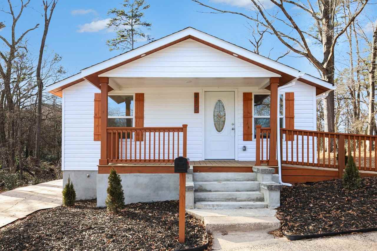 416 Richardson St #1