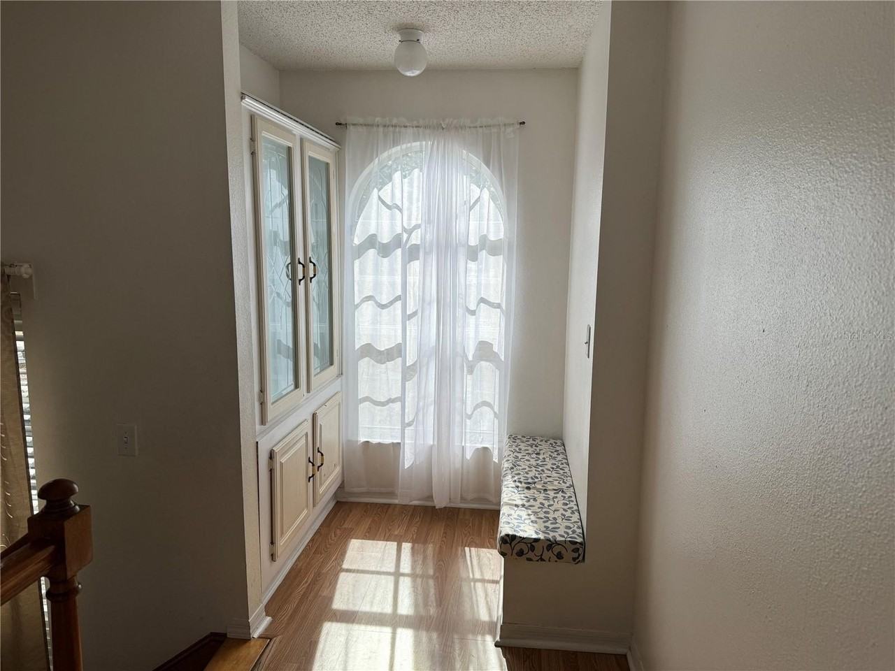 728 Burlwood St - Photo 6 of 12