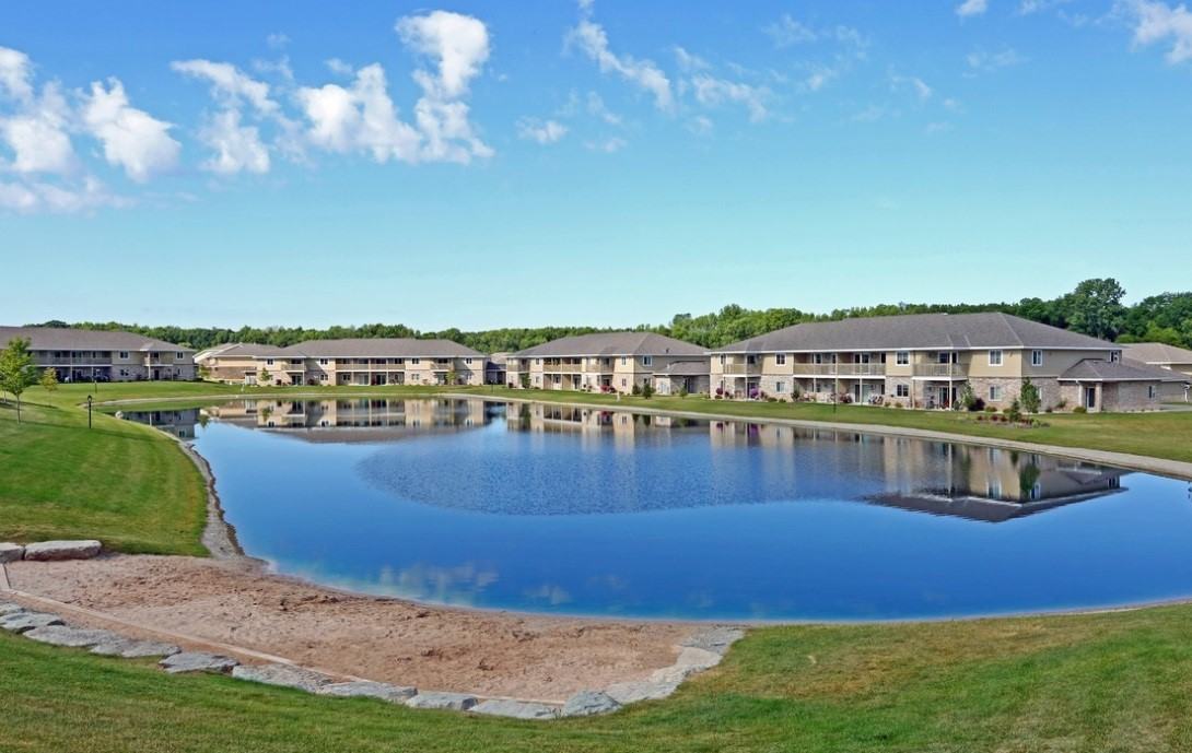 731 Fredrick Court - Photo 2 of 8