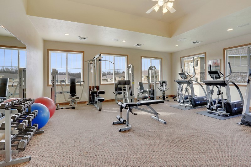 731 Fredrick Court - Photo 5 of 8