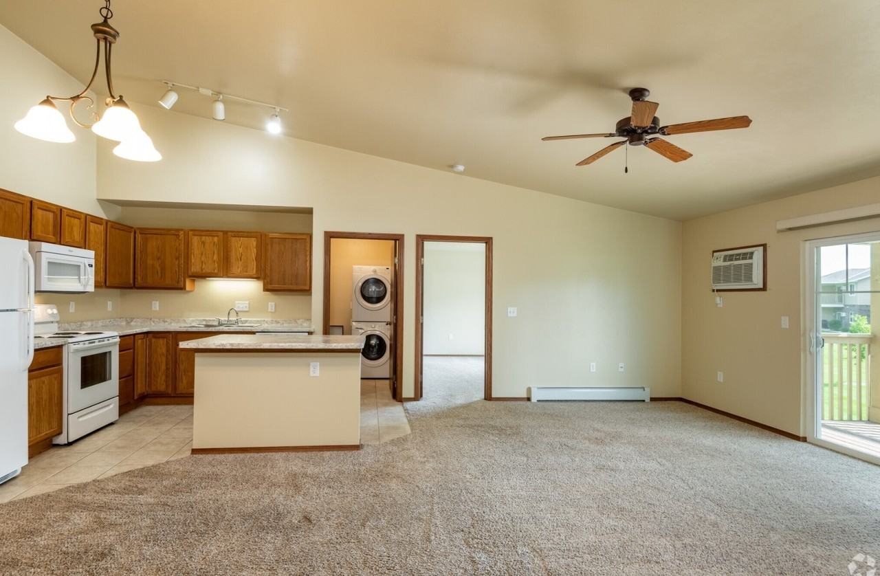 731 Fredrick Court - Photo 7 of 8