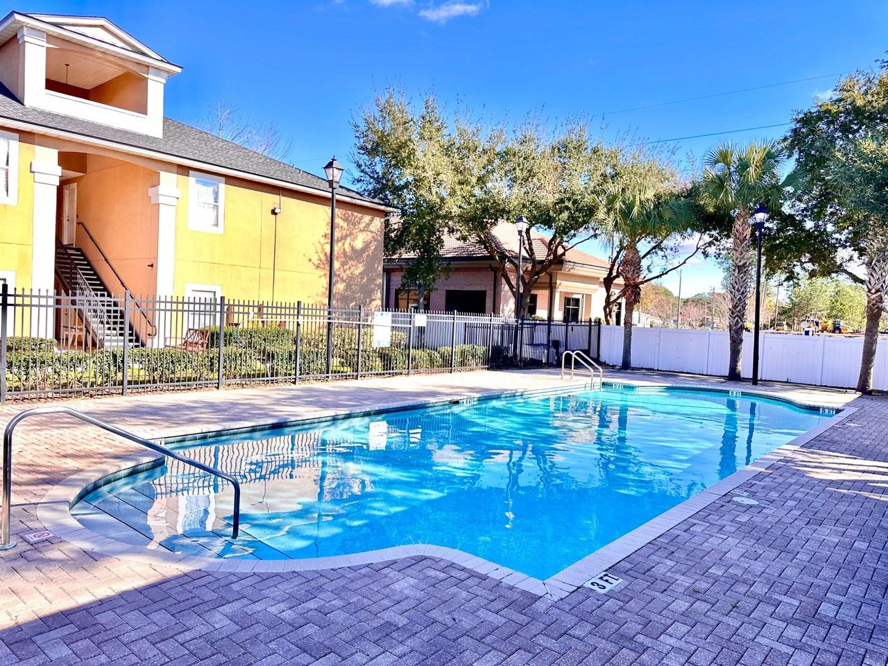 Amarante Cir - Photo 5 of 27