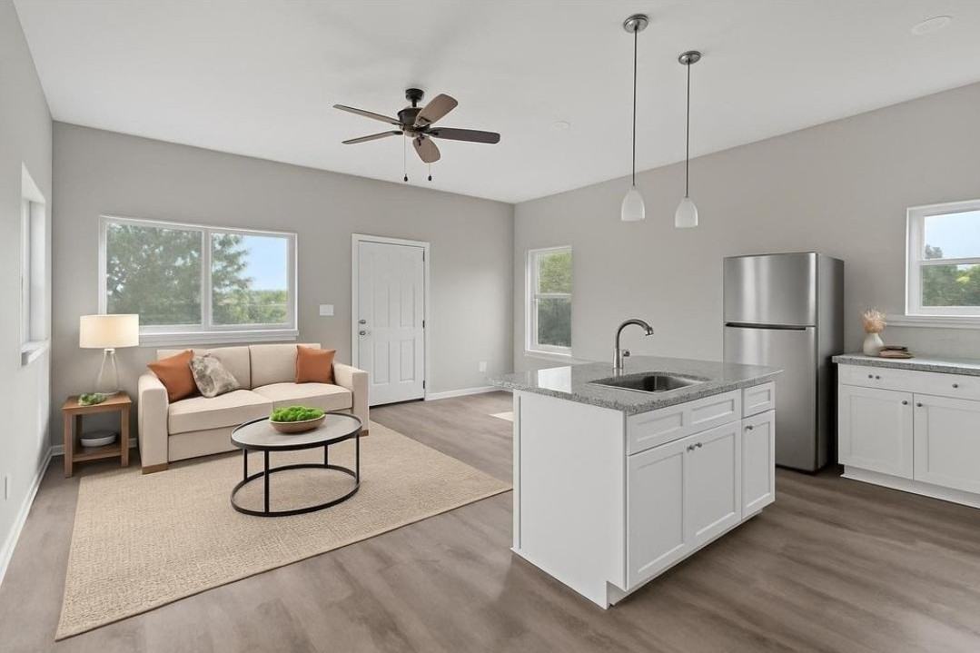 Tower St - Photo 4 of 10