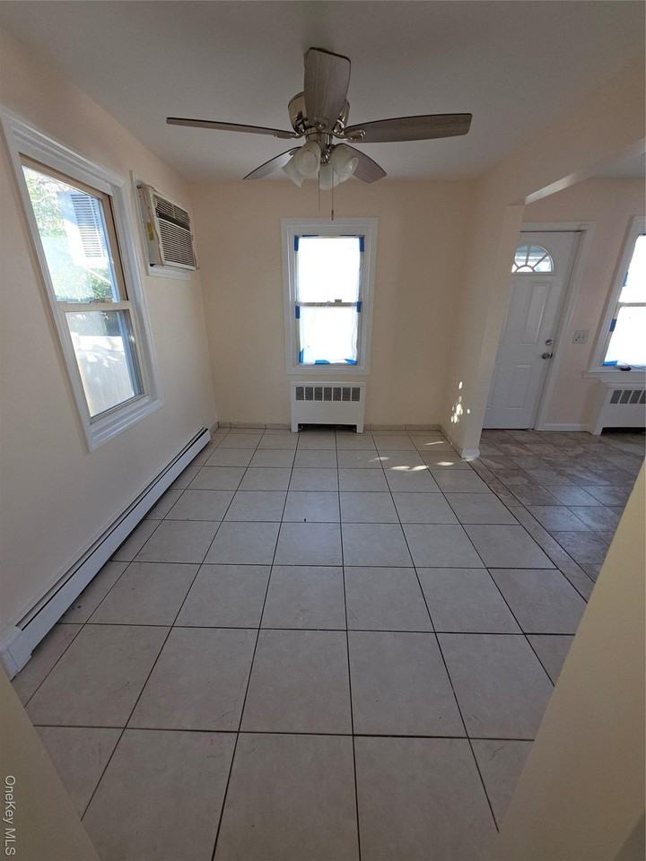 1075 Harrison St - Photo 7 of 16