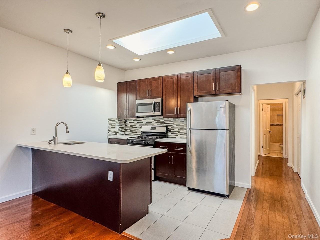 209211 Main St Unit 2n #2N - Photo 2 of 15