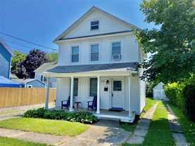 880 Wiggins St - Photo 1 of 1