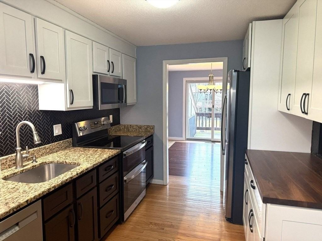 49 Brickett Hill Cir Unit 49 #49 - Photo 3 of 30