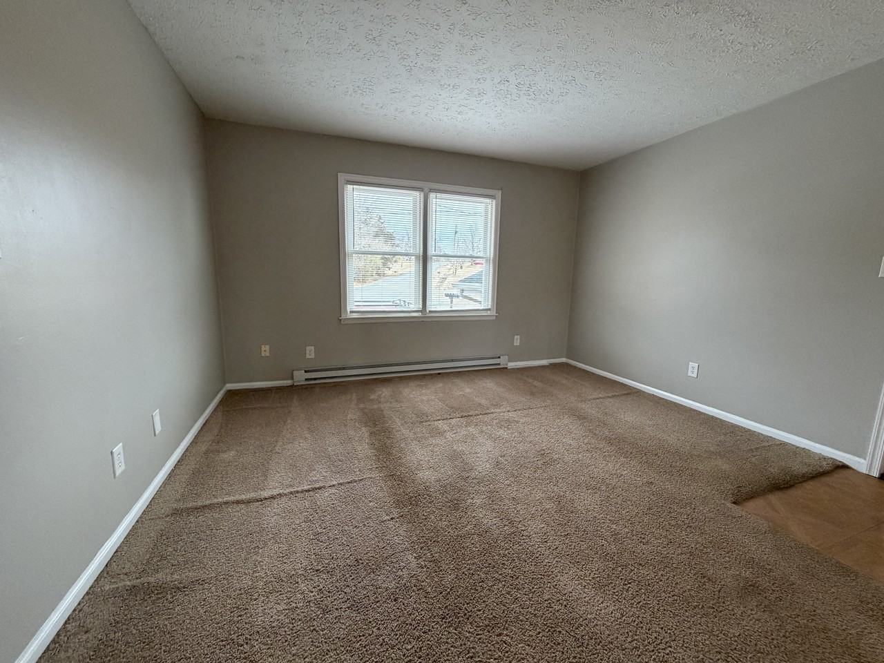 187 Loch Ln #2 - Photo 2 of 14