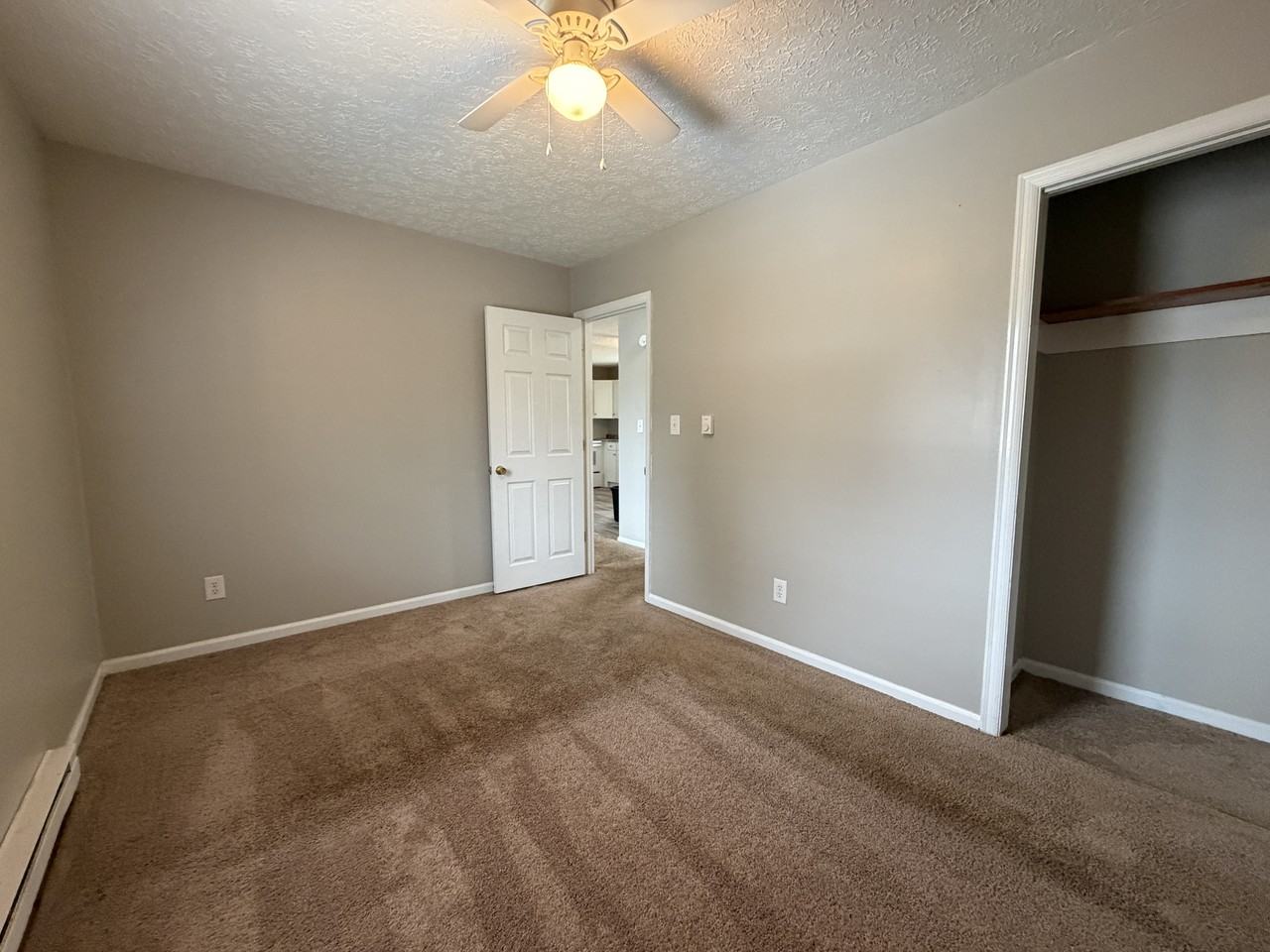 187 Loch Ln #2 - Photo 6 of 14