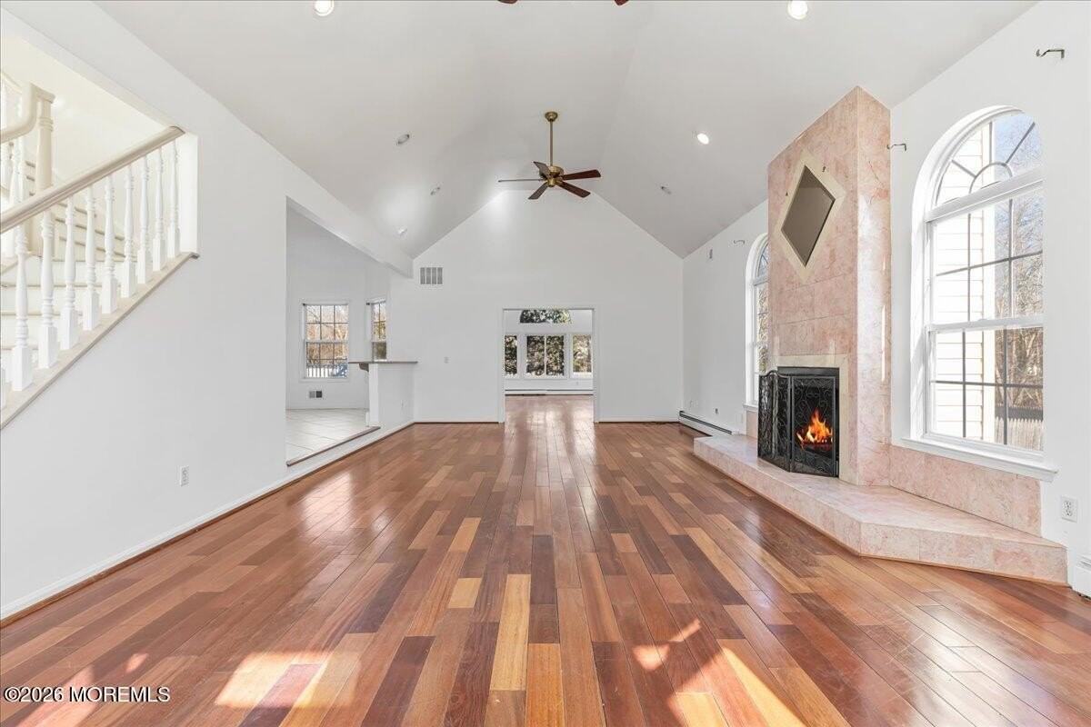 257 Ford Rd - Photo 5 of 45