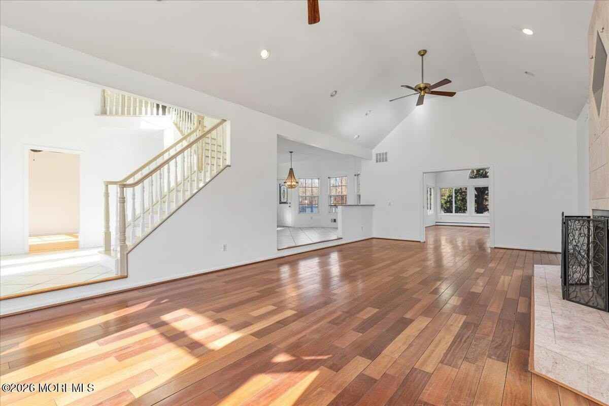 257 Ford Rd - Photo 6 of 45