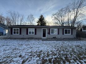 9 Crescent Ct - Photo 1 of 1