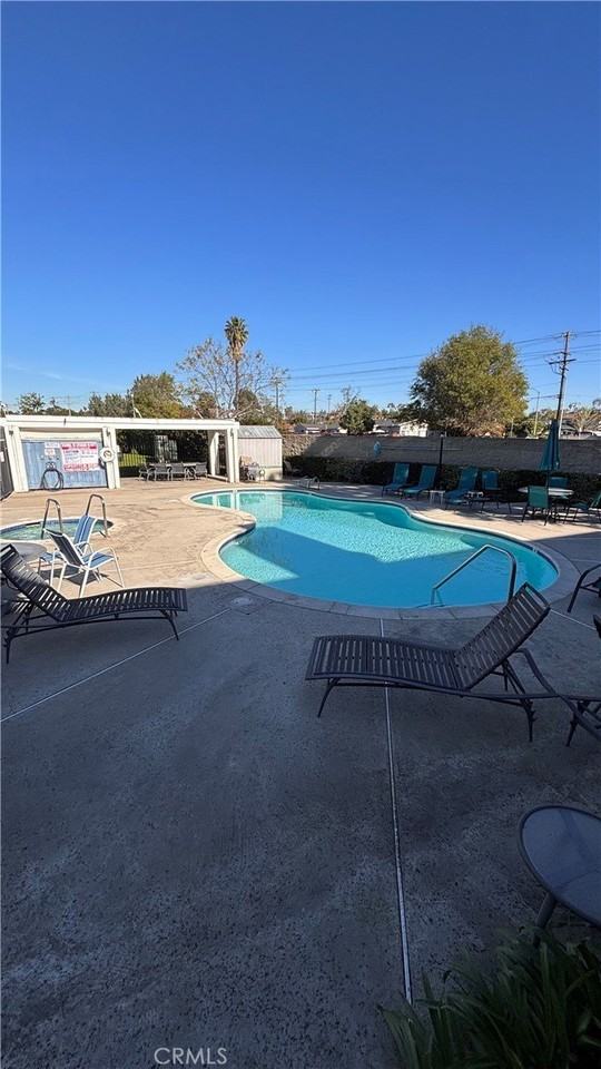 103 W Spring St #A - Photo 4 of 27